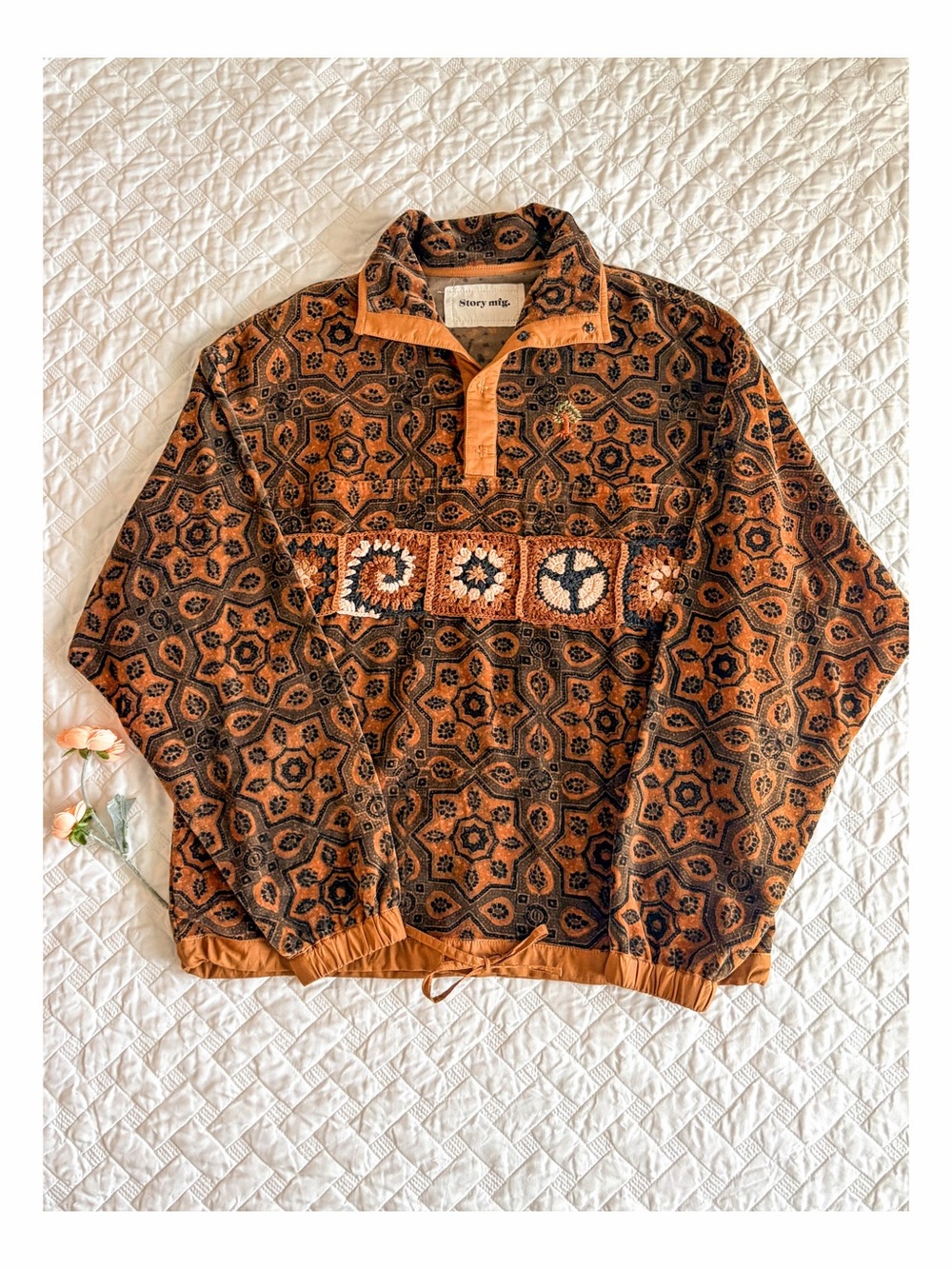 Story mfg. Polite Crochet Detail Organic Cotton Velvet Pullover Size XS